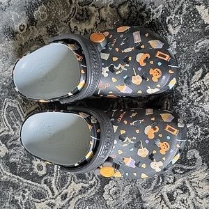 Crocs Disney Halloween